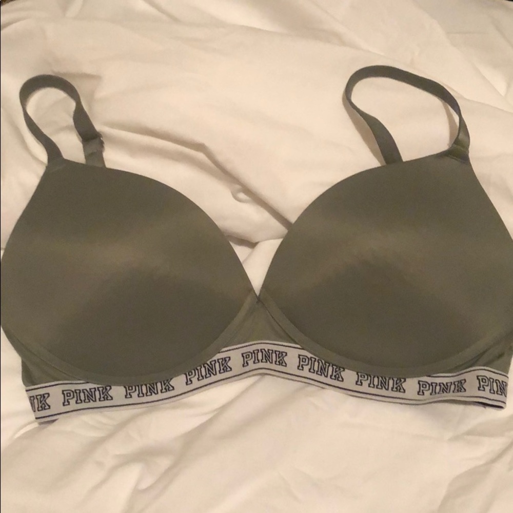 36C Wireless Victoria’s Secret PINK bra